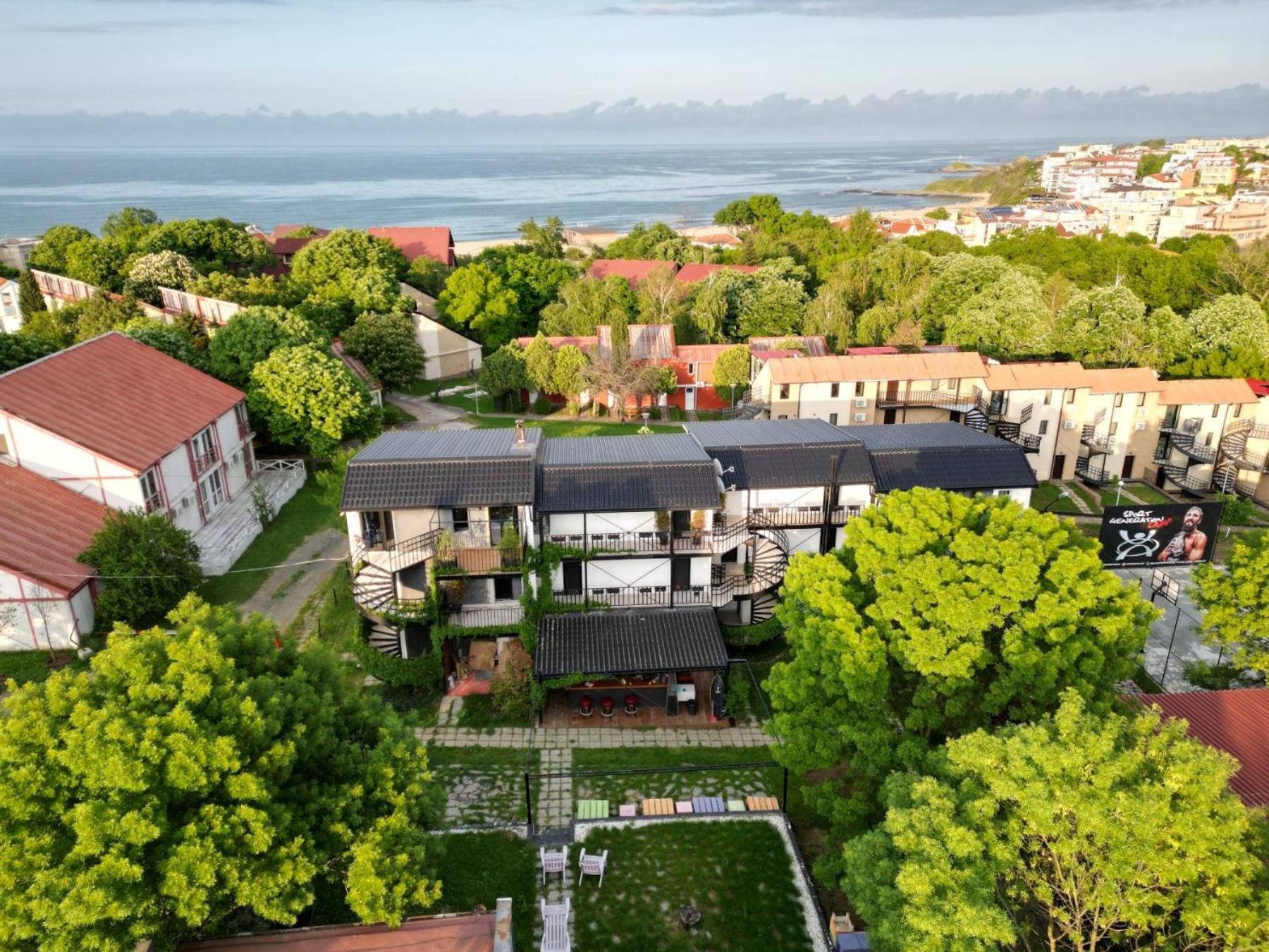 Sport Generation Camp Hotel Lozenets Exterior photo